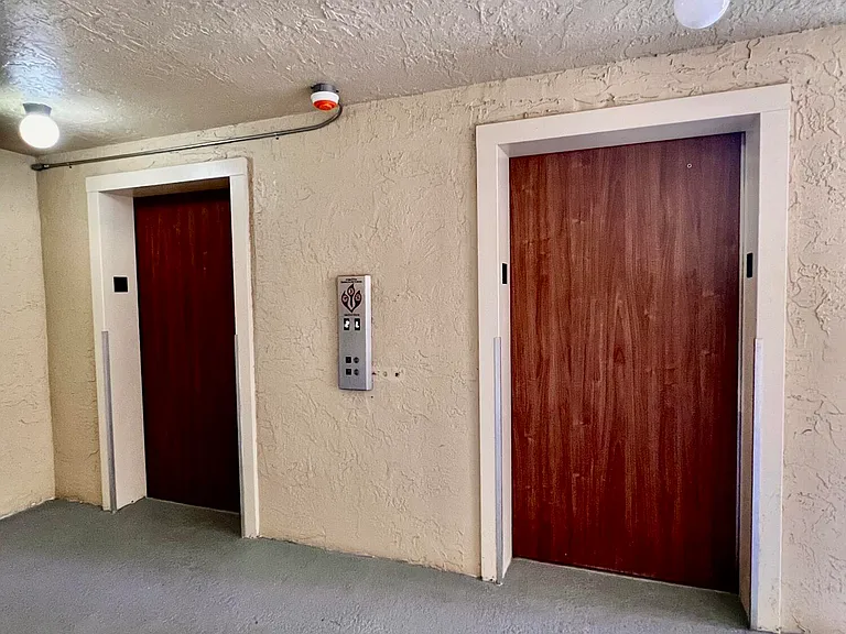 1850 Homewood Blvd #2070 — Photo 35