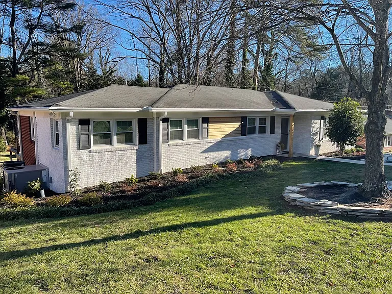 31 Swanson Ct — Photo 56