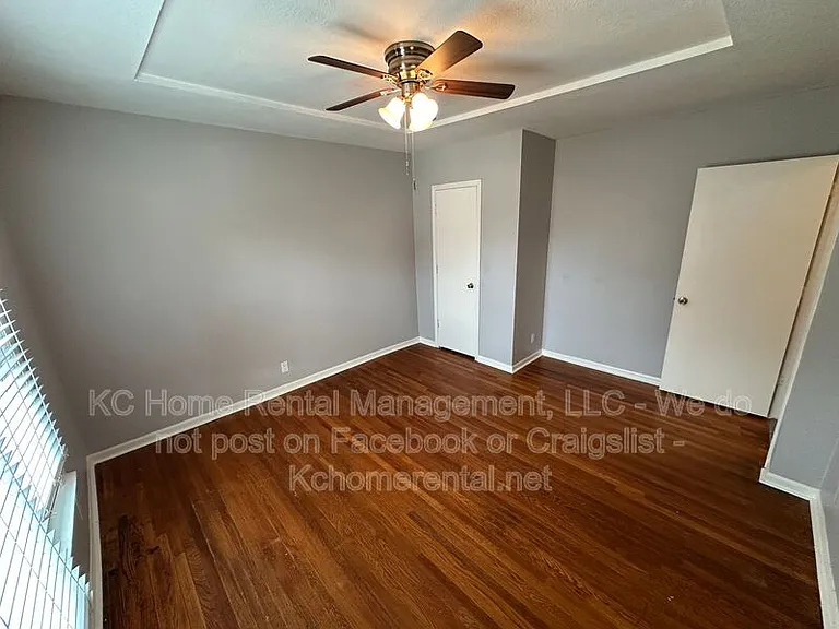 3633 Central St #2 — Photo 24