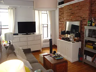 Rented by Carroll Gardens Realty