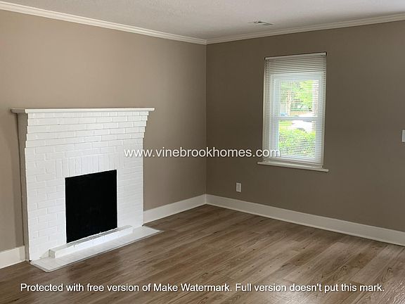3rd image of 2357 Devere St