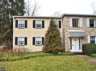 7302 Cresheim Rd #D-2, Philadelphia, PA 19119