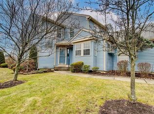 10 Rothwell Dr #B, Monroe Township, NJ 08831