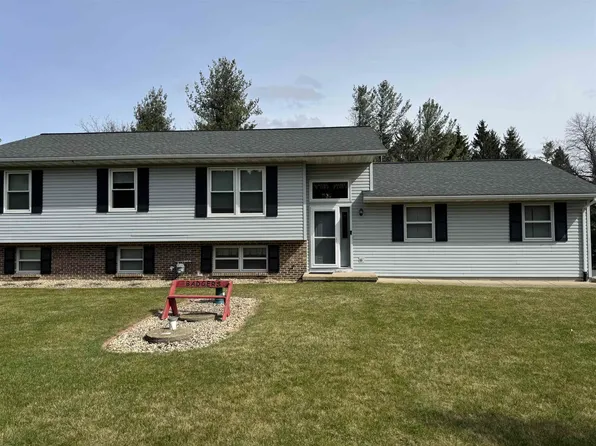 6872 Briar Ln, Sun Prairie, WI 53590