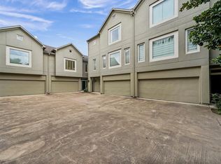 4406 Center St, Houston, TX 77007