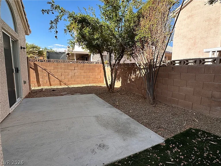 5323 Heatherbrook Cir — Photo 22