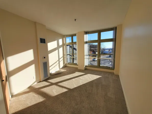 Baxter Place, 305 Commercial St APT 509, Portland, ME 04101