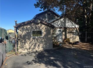 6474 Hamilton Dr, Derby, NY 14047