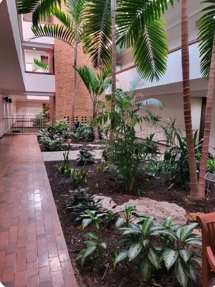 1 bed, 1.0 bath, 768 sqft, $1,400 — Photo 2