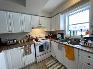 327 Spruce St Waterloo, Waterloo, ON N2L 3M6