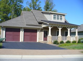 7042 Mountain Spring Ct, Roanoke, VA 24018