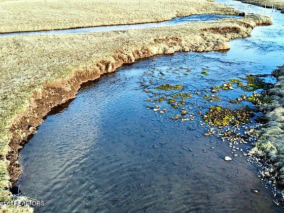 5th image of Pole Line Rd