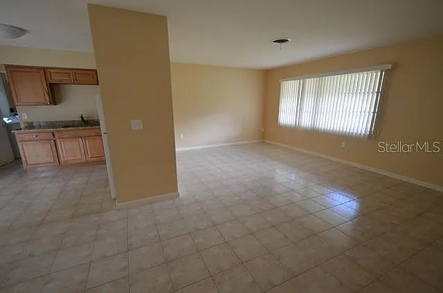 612 Shamrock Blvd — Photo 5