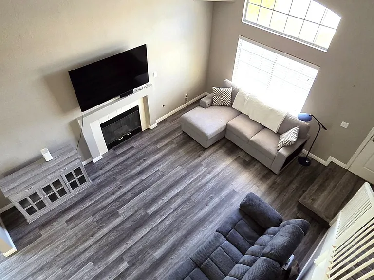 690 Barbary Coast Ave — Photo 18