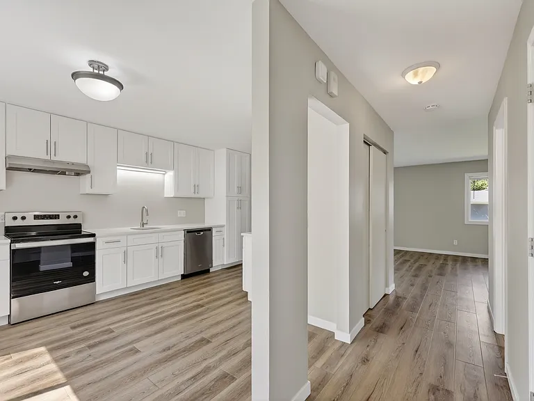 6314 Maywood Ave — Photo 22
