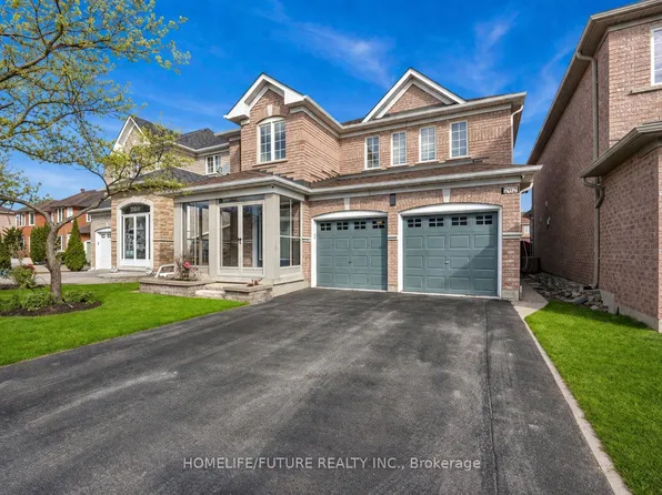 262 Helen Ave, Markham, ON L3R 1K1