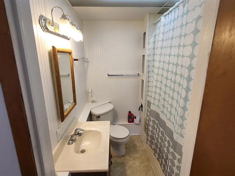 820 N Rodney St #1/2 — Photo 7