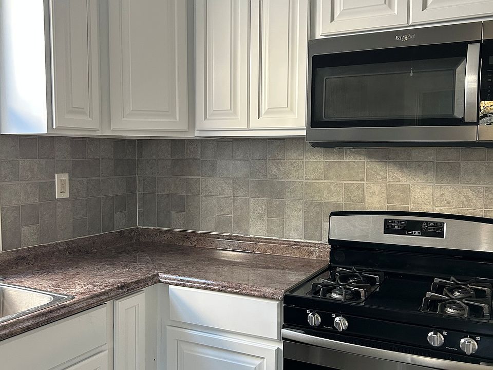 1st image of 29 Haddon Ave Floor 2
