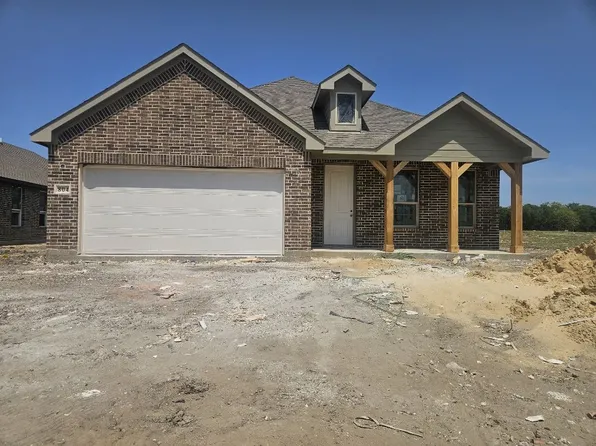804 Silverleaf Dr, Ennis, TX 75119
