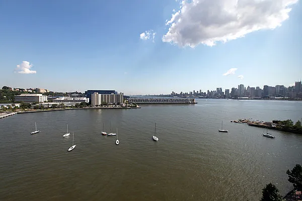 Sold by Liberty Realty | media 19