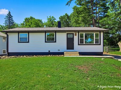 33028 N Ridge Rd, Grayslake, IL, 60030