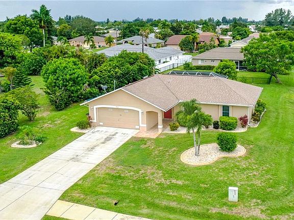 2nd image of 2018 Country Club Blvd