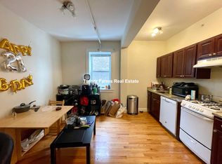 84 Fenway APT 31, Boston, MA 02115