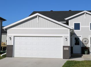 910 29th Ave W, West Fargo, ND