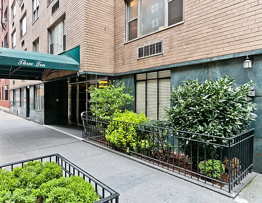 Sold by Douglas Elliman | media 23