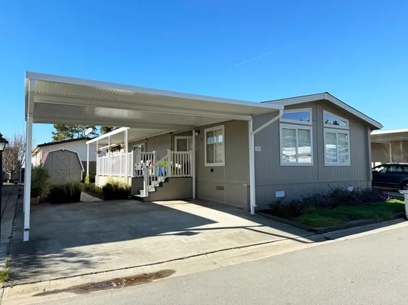 25 Sailfish Ct #25, Half Moon Bay, CA 94019
