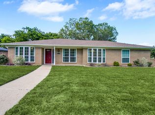 2001 Bay Oaks Dr, Arlington, TX 76012