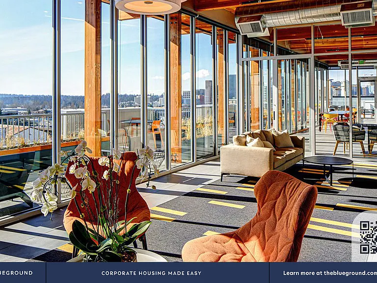Building's Lounge