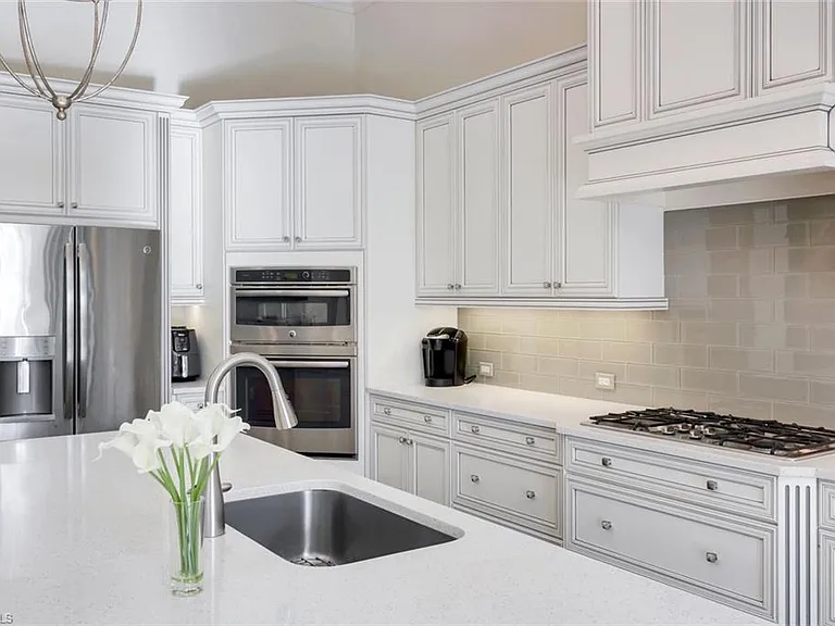 28864 Blaisdell Dr — Photo 12