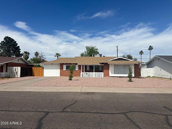 2nd image of 3606 W STELLA Lane