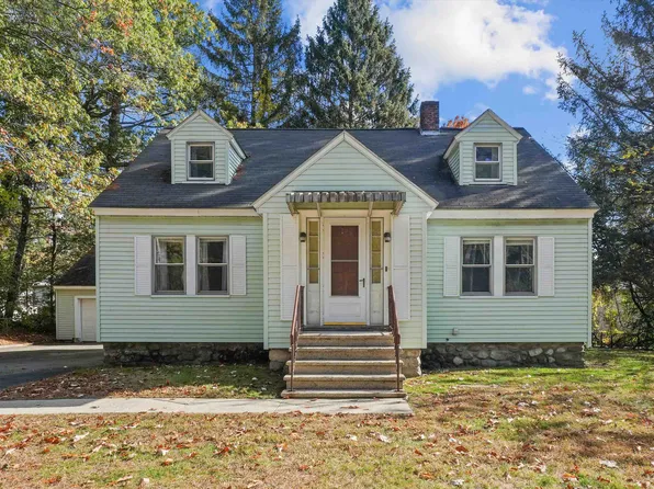 293 Lawrence Road, Salem, NH 03079