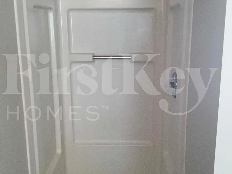 162 Olympic Dr — Photo 14