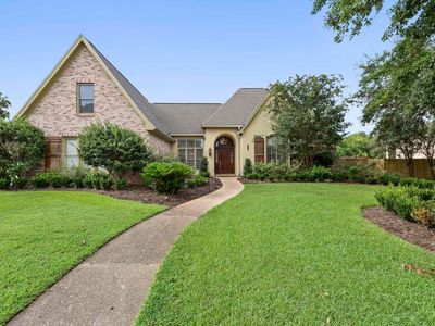 604 Rue Maupesant, Ocean Springs, MS, 39564