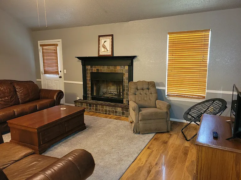 1348 N Maxwell Dr — Photo 5