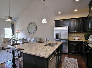 2909 Cooper Brook Dr #2B, Snellville, GA 30078