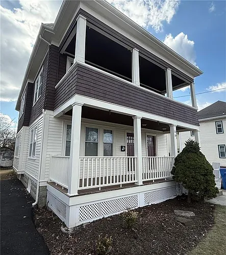 130 Wollaston St Photo 1