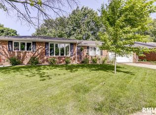 3137 Temple Dr, Springfield, IL 62704