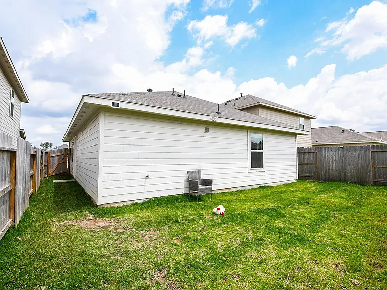 2728 Cadiz Bay Dr — Photo 29