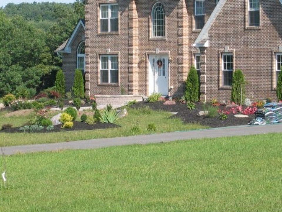 2nd image of 364 Five Springs Rd