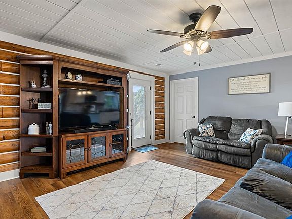 5th image of 9805 Rummage Rd