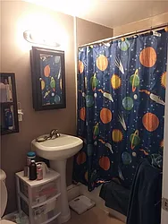 Rented by R New York