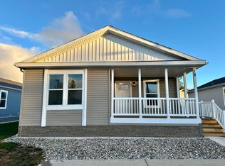 1283 E Ellis Rd #18, Norton Shores, MI 49441