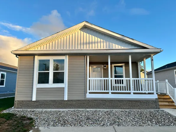 1283 E Ellis Rd #18, Norton Shores, MI 49441