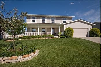 1st image of 70 Heritage Trail Dr