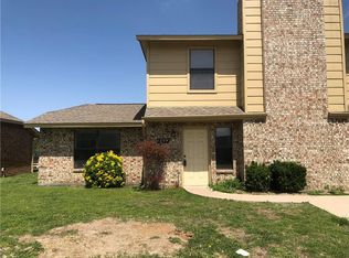 707 Wolftrap Dr, Denton, TX 76209