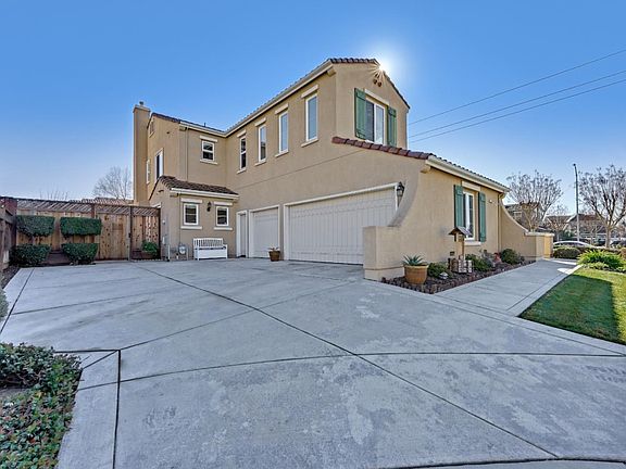 3rd image of 1504 Miwok Ct